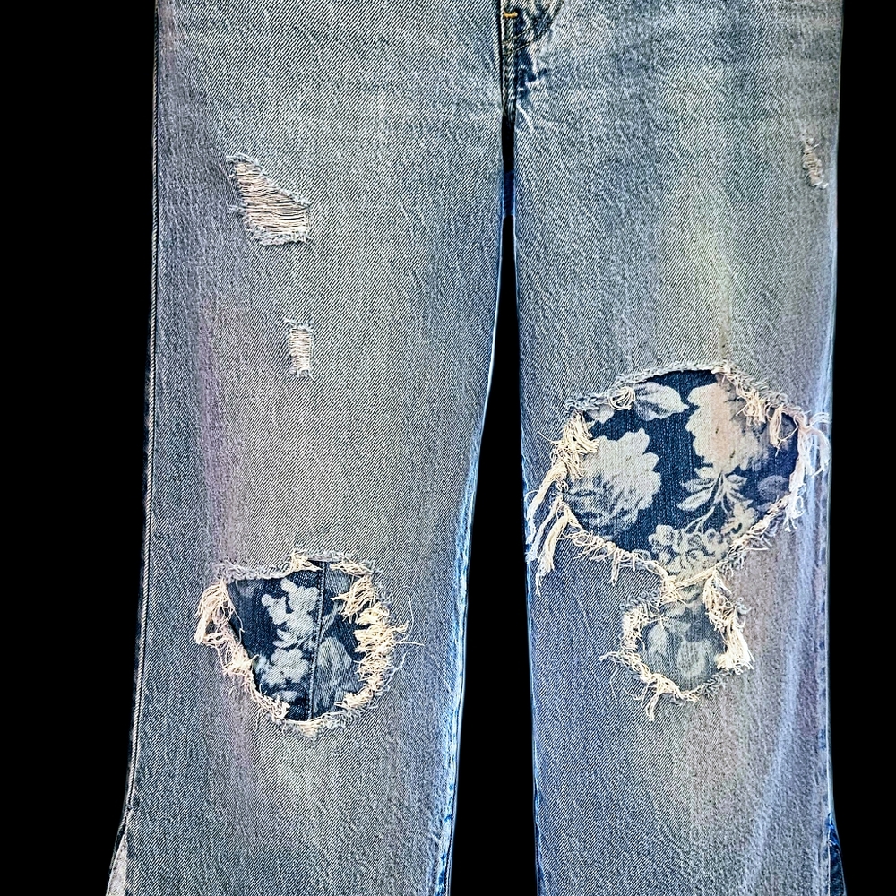 UPCYCLED ☆ HANDMADE "Levis" ROSE DENIM PATCHWORK & BELL BOTTOM INSETS! SZ 23